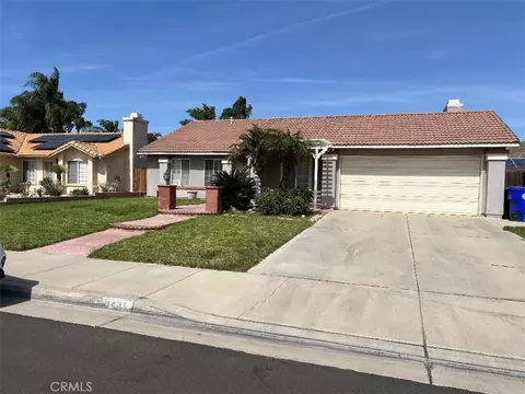 9291 Pleasant Hurst Ct, Jurupa Valley, CA 92509