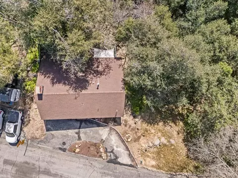 View/Area - 24873 Edelweiss, Crestline, CA 92325 photo 2 of 4