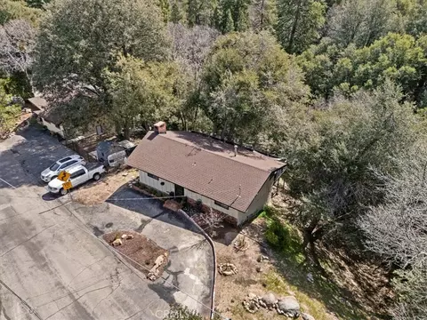 View/Area - 24873 Edelweiss, Crestline, CA 92325 photo 1 of 4