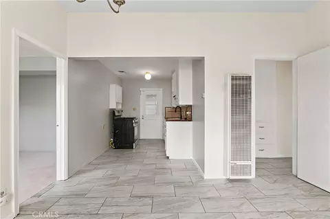 Entry Way - 505 N 8th Ave, Upland, CA 91786 photo 4 of 5