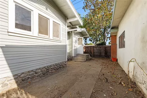 Exterior - 505 N 8th Ave, Upland, CA 91786 photo 5 of 15