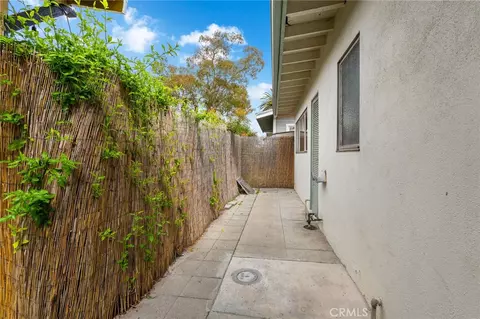 Exterior - 505 N 8th Ave, Upland, CA 91786 photo 10 of 12
