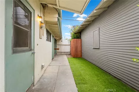 Exterior - 505 N 8th Ave, Upland, CA 91786 photo 9 of 12