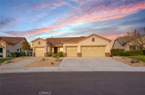 11002 Dandelion Ln, Apple Valley, CA 92308