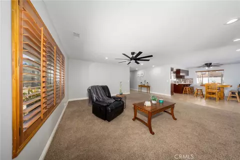 19388 Corwin, Apple Valley, CA 92307 photo 8