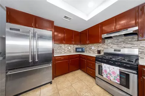 19388 Corwin, Apple Valley, CA 92307 photo 16