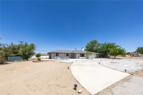 19388 Corwin, Apple Valley, CA 92307 photo 3