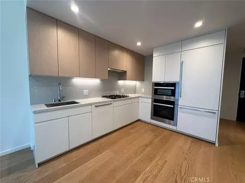 877 Francisco St #1905, Los Angeles, CA 90017