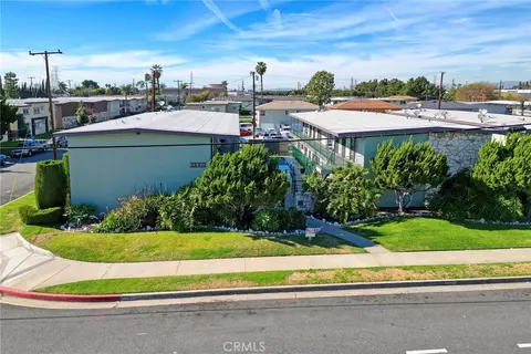 11523 Old River School Rd, Downey, CA 90241