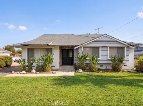 978 W Grovecenter, Covina, CA 91722