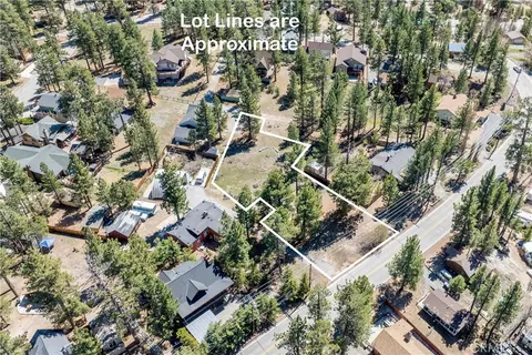 351 Edgemoor, Big Bear Lake, CA 92315 photo 4