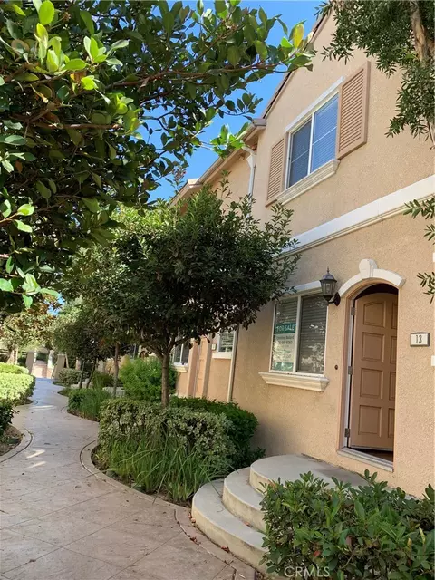 9301 Shirley Ave # 13, Northridge, CA 91324