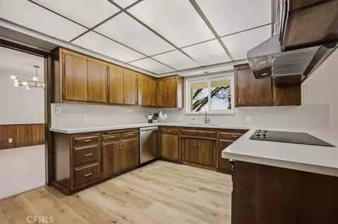 Kitchen - 2435 Sierra, Upland, CA 91784 photo 3 of 5