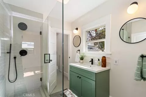 Bath - 4474 Highland, Riverside, CA 92506 photo 4 of 4