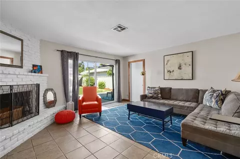 Living - 519 N 8th, Upland, CA 91786 photo 4 of 5