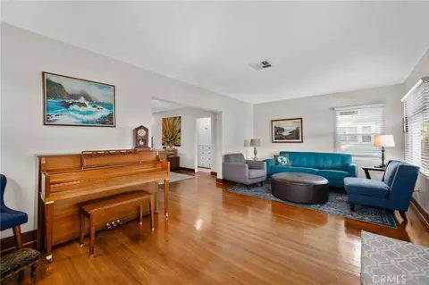 Living - 519 N 8th, Upland, CA 91786 photo 3 of 5