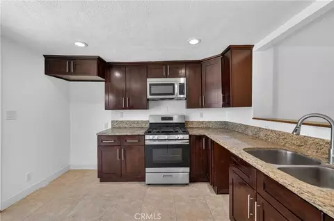 Kitchen - 475 Transit Ave, Riverside, CA 92507 photo 2 of 2