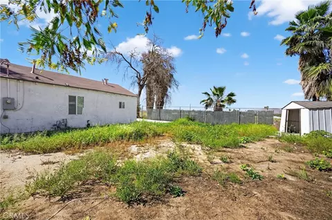 Exterior - 475 Transit Ave, Riverside, CA 92507 photo 4 of 7