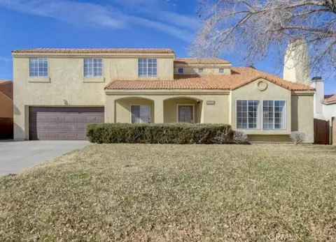 38063 Wesley Ct, Palmdale, CA 93552