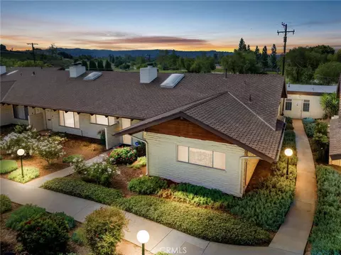 5118 Lakeview #4, Yorba Linda, CA 92886