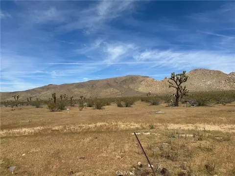 26705 Corwin, Apple Valley, CA 92307 photo 9