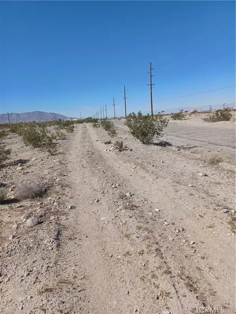 1322 Bel Air, Thermal, CA 92274 photo 3