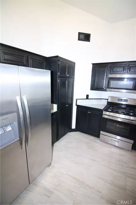 Kitchen - 7609 Belpine, Rancho Cucamonga, CA 91730 photo 2 of 4