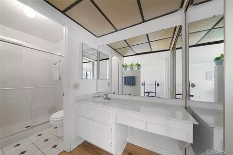 Bath - 540 Citadel Dr, Walnut, CA 91789 photo 2 of 3