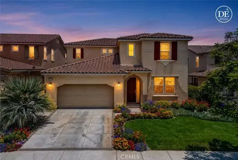 7662 Casa De Maria Ct, Eastvale, CA 92880