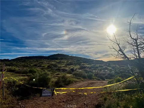 10 Bowen Ranch Rd, Apple Valley, CA 92308