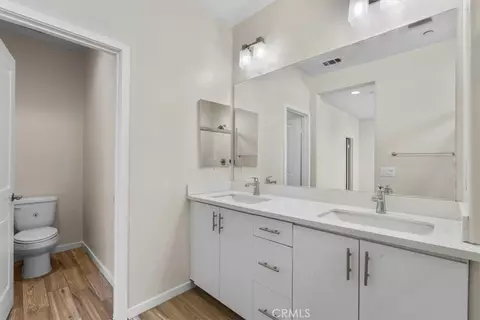 Bath - 726 Central Ave, Upland, CA 91786 photo 3 of 4