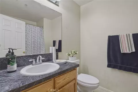 Bath - 2908 Prospect, Riverside, CA 92507 photo 2 of 2