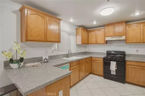 Kitchen - 2908 Prospect, Riverside, CA 92507 photo 2 of 2