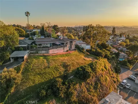 View/Area - 80 Sequoia Dr, Pasadena, CA 91105 photo 1 of 5