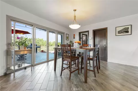 Dining - 80 Sequoia Dr, Pasadena, CA 91105 photo 3 of 3
