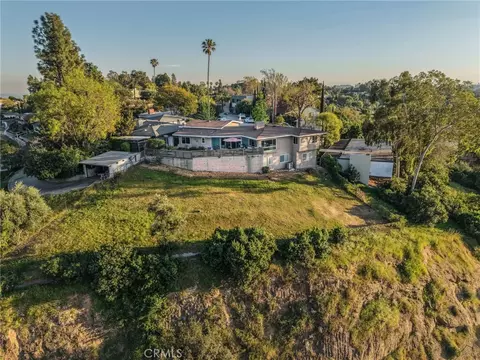 View/Area - 80 Sequoia Dr, Pasadena, CA 91105 photo 2 of 5