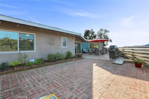 Exterior - 80 Sequoia Dr, Pasadena, CA 91105 photo 2 of 10