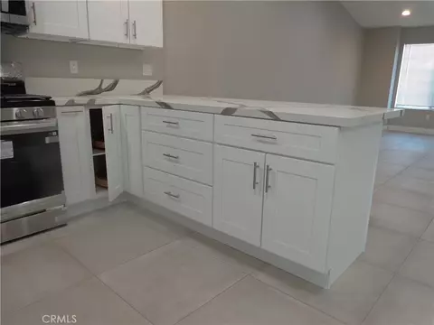 Kitchen - 12744 Running Deer, Apple Valley, CA 92308 photo 7 of 7