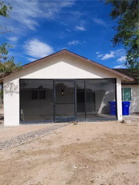 Exterior - 12744 Running Deer, Apple Valley, CA 92308 photo 4 of 4