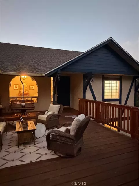 Exterior - 26633 Timberline Dr, Wrightwood, CA 92397 photo 5 of 10