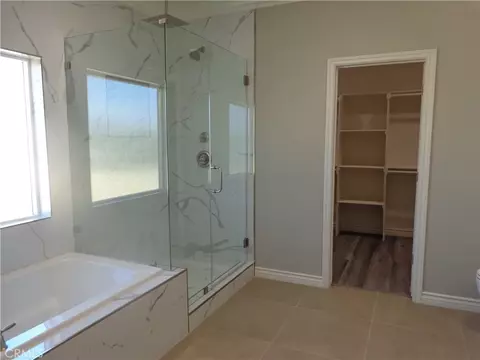 Bath - 18255 Winnetka, Apple Valley, CA 92307 photo 1 of 8