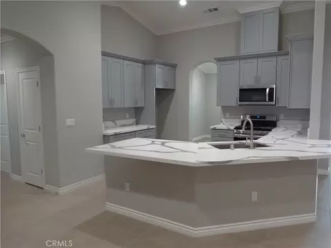 Kitchen - 18255 Winnetka, Apple Valley, CA 92307 photo 1 of 5