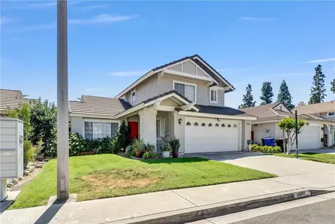 13635 Alexander Ct, Fontana, CA 92336