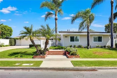 1112 Westcliff Dr, Newport Beach, CA 92660