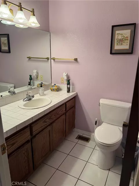 Bath - 21564 Jobs Peak, Cedarpines Park, CA 92322 photo 1 of 3