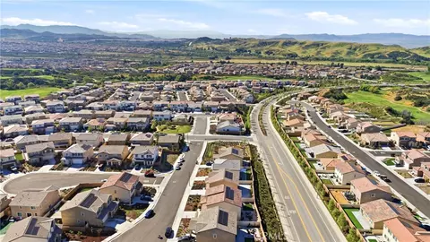 View/Area - 11547 Bing, Beaumont, CA 92223 photo 5 of 8