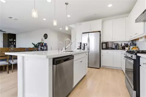 Kitchen - 11547 Bing, Beaumont, CA 92223 photo 4 of 4
