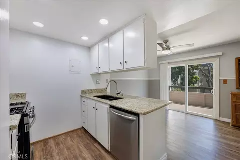 Kitchen - 2255 Cahuilla St #122, Colton, CA 92324 photo 3 of 5