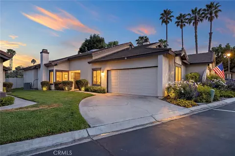 5050 Canyon Crst #7, Riverside, CA 92507