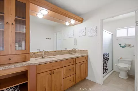 Bath - 42550 Lima Hall Rd, Bermuda Dunes, CA 92203 photo 1 of 2